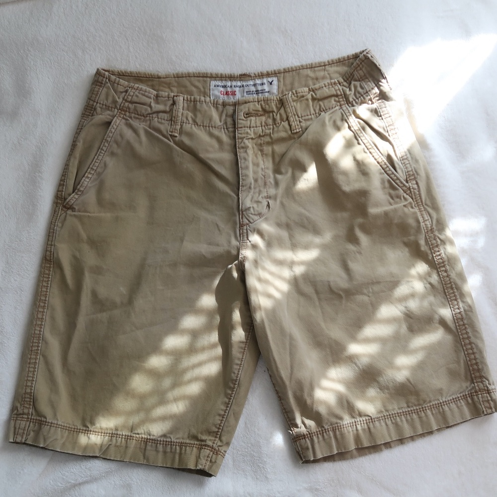 Men's American Eagle Shorts Size 32